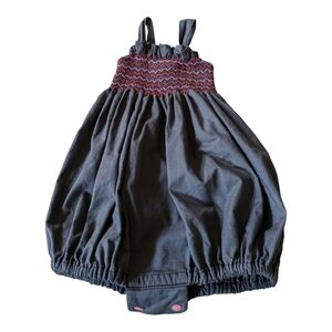 Isabel Garreton Gray Hand Smocked Bubble Romper Size 12 months Luxury